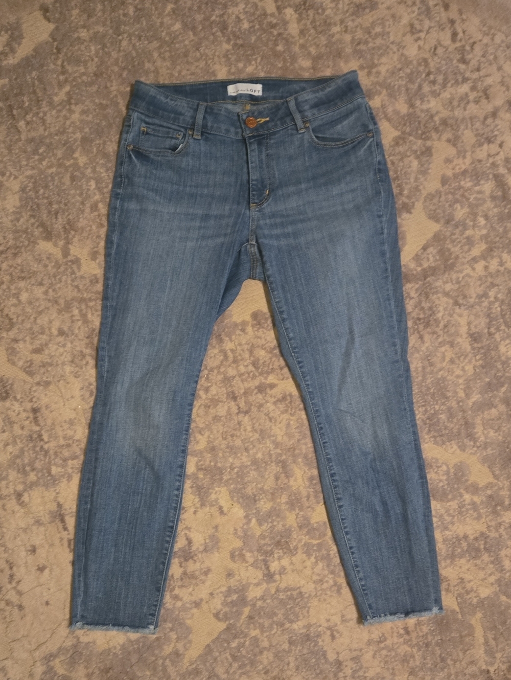 LOFT Curvy Skinny Jeans in Medium Blue